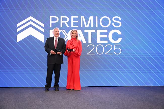 Premios EXATEC reconociendo el talento y trayectoria de egresados del Tec de Monterrey 8