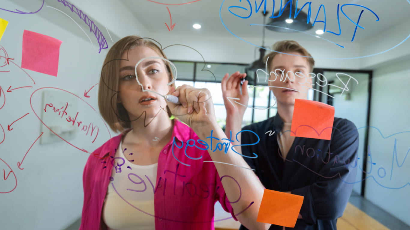 Mentores que guían y dan nuevas perspectivas a jóvenes