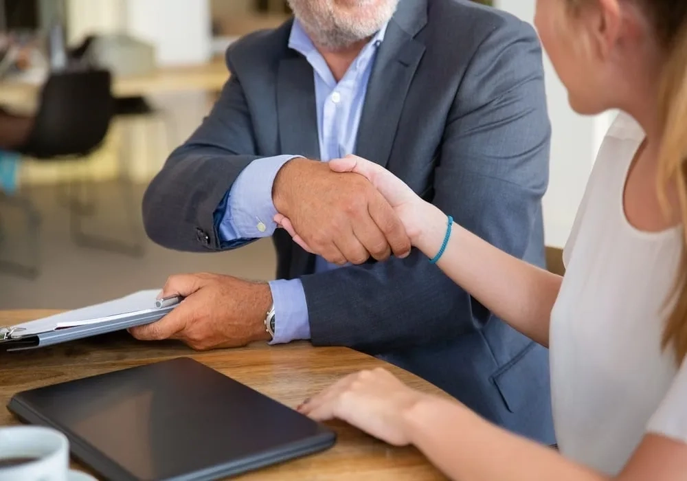 ¿Cómo ser consultora o consultor empresarial? Algunos consejos