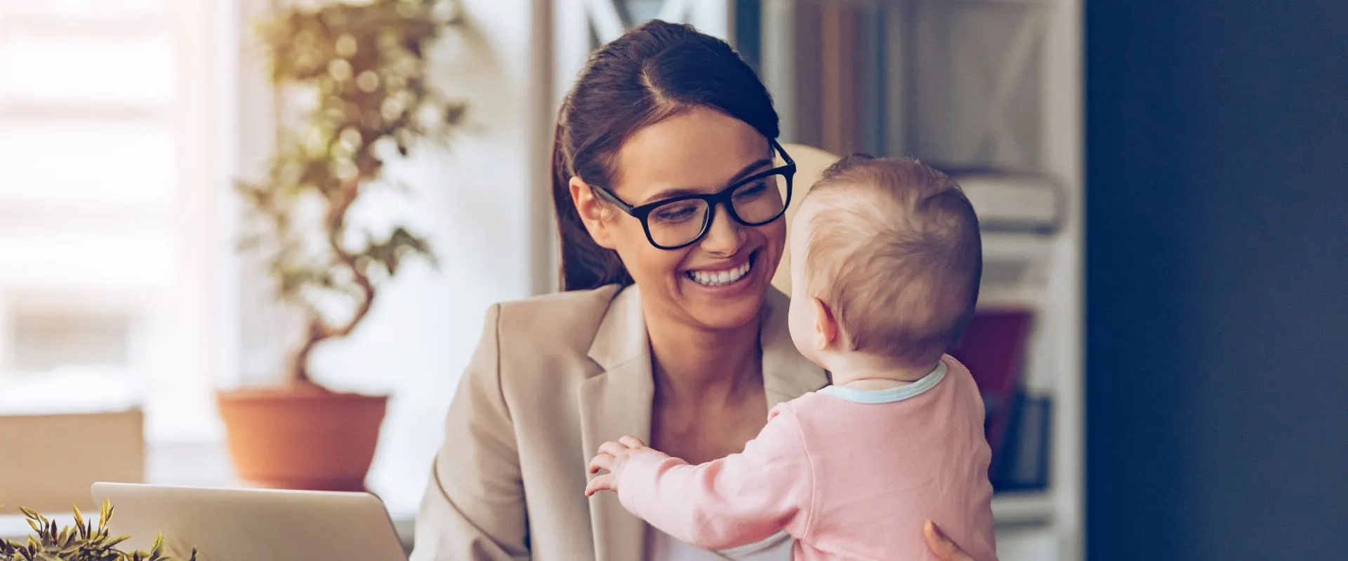 Madres emprendedoras en el trabajo y los hijos
